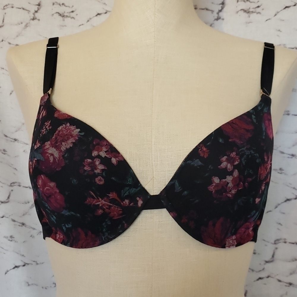 NWT Limited Edition Memorable Push-up